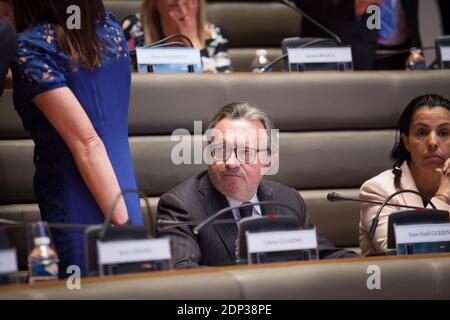 Président sortant du conseil départemental des Bouches-du-Rhône et sénateur socialiste Jean-Noel Guérini lors du vote du nouveau président du conseil départemental au siège du Conseil départemental à Marseille, dans le sud de la France, le 3 avril 2015. Photo de Franck Bessiere/ABACAPRESS.COM Banque D'Images