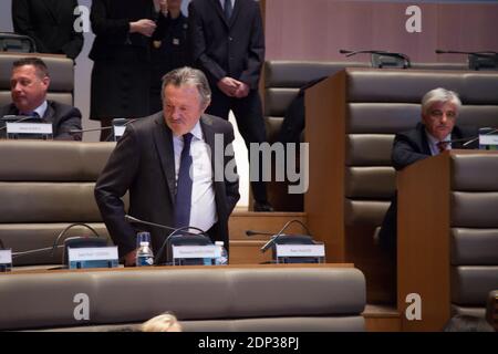 Président sortant du conseil départemental des Bouches-du-Rhône et sénateur socialiste Jean-Noel Guérini lors du vote du nouveau président du conseil départemental au siège du Conseil départemental à Marseille, dans le sud de la France, le 3 avril 2015. Photo de Franck Bessiere/ABACAPRESS.COM Banque D'Images