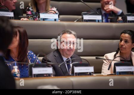 Président sortant du conseil départemental des Bouches-du-Rhône et sénateur socialiste Jean-Noel Guérini lors du vote du nouveau président du conseil départemental au siège du Conseil départemental à Marseille, dans le sud de la France, le 3 avril 2015. Photo de Franck Bessiere/ABACAPRESS.COM Banque D'Images