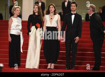 Frédéric Bredin, Anais Demoustier, Valérie Donzelli, Jeremie Elkaim et Thierry Fremaux assistent à la projection de 'Marguerite & Julien' au 68e Festival de Cannes le 19 mai 2015 à Cannes, France. Photo de Lionel Hahn/ABACAPRESS.COM Banque D'Images