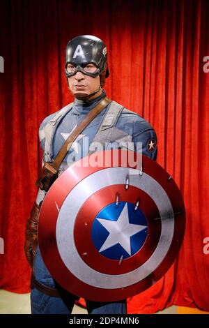 The wax figure of Captain America, portrayed by Chris Evans in the 2011 movie Captain America: The First Avenger is unveil at Madame Tussauds , June 9, 2015 in Washington, DC, USA. The wax figure will be on display on the National Mall for Independance Day. Photo by Olivier Douliery/ABACAPRESS.COM Stock Photo