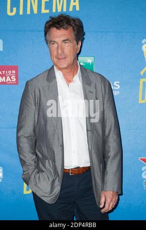 Francois Cluzet pose au photocall des ambassadeurs lors du lancement de la 31eme fete du cinema au bar de l'hotel Plaza Athenee a Paris, France. Le 16 Juin 2015. Photo de Audrey Poree/ ABACAPRESS.COM Stock Photo