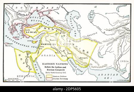 Nations de l'est avant la conquête des Lydiens et des Perses au début du 6e siècle av. J.-C. La légende de cette carte du début des années 1900 se lit comme suit : jaune: Nations de l'est; rose: Territoire grécien Banque D'Images