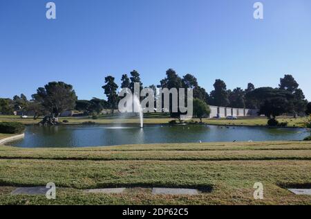 Inglewood, Californie, États-Unis 18 décembre 2020 UNE vue générale de l'atmosphère au cimetière d'Inglewood Park le 18 décembre 2020 à Inglewood, Californie, États-Unis. Photo par Barry King/Alay stock photo Banque D'Images