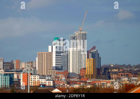 Le groupe de bâtiments de Leeds est étudiant Arena Village Hébergement comprenant le plus haut bâtiment du Yorkshire, « Altus House » Banque D'Images