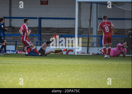 ROCHDALE, ANGLETERRE. 19 DÉCEMBRE Alex MacDonald du FC Gillingham marque le but d'ouverture lors du match Sky Bet League 1 entre Rochdale et Gillingham au stade Spotland, à Rochdale, le samedi 19 décembre 2020. (Credit: Ian Charles | MI News) Credit: MI News & Sport /Alay Live News Banque D'Images