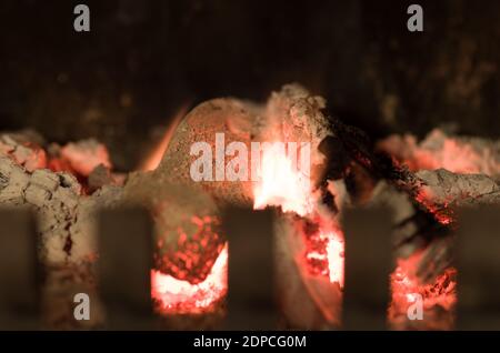 Un gros plan de flammes Banque D'Images