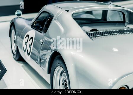 STUTTGART, Allemagne 6 mars 2020 : la Porsche 904 Carrera GTS Banque D'Images