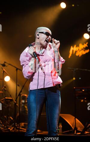 Sinead O'Connor se produit en direct sur scène au Montreux Jazz Festival à Montreux, en Suisse, le 04 juillet 2015. Photo de Loona/ABACAPRESS.COM Banque D'Images