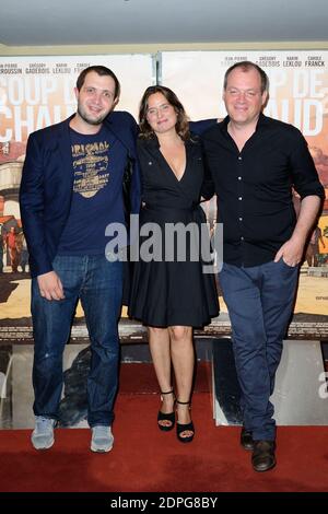 Karim Leklou, Carole Franck et Raphael Jacoulot (réalisateur) assistent à la première de Coup de Chaud a l’UGC Cine cite les Halles a Paris, France, le 11 aout 2015. Photo d'Aurore Marechal/ABACAPRESS.COM Banque D'Images