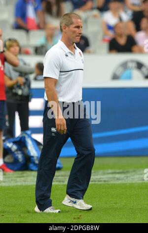 L'entraîneur d'Angleterre Stuart Lancaster lors d'un match de rugby à XV, France contre Angleterre, au Stade de France, St-Denis, France, le 22 août 2015. La France a gagné 25-20. Photo de Henri Szwarc/ABACAPRESS.COM Banque D'Images