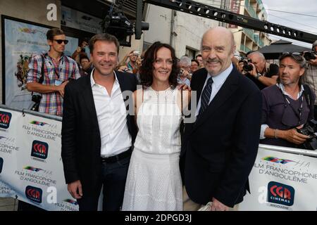 Guillaume de Tonquedec, Claude Perron et Jean-Paul Rappeneau assistent à la projection de 'belles familless' lors du 8ème Festival du film d'Angoulême à Angoulême, France, le 25 août 2015. Photo de Jerome Domine/ABACAPRESS.COM Banque D'Images