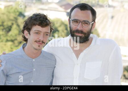 Nahuel Perez Biscayart et David Lambert posant pour le photocall de 'Je suis a toi' lors du 8ème Festival du film d'Angoulême à Angoulême, France, le 28 août 2015. Photo de Jerome Domine/ABACAPRESS.COM Banque D'Images