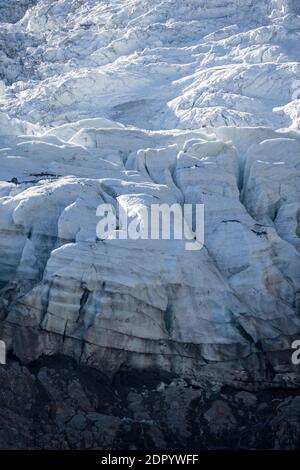 Glacier avec crevasses, langue du glacier, marge du glacier, Glacier des Bossons, la Jonction, Chamonix, haute-Savoie, France Banque D'Images