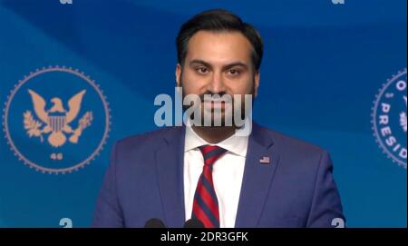 Nommé pour le poste de conseiller national adjoint sur le climat, Ali Zaidi prononce un discours après avoir été présenté à son nouveau poste par le président américain élu Joe Biden lors d'un événement d'annonce désignant ses « nominations et nominations de l'équipe clé sur le climat et l'énergie » au Queen Theatre de Wilmington, au Delaware, annonçant samedi que les membres de son comité 19 décembre 2020. Crédit: Biden transition TV via CNP /MediaPunch Banque D'Images