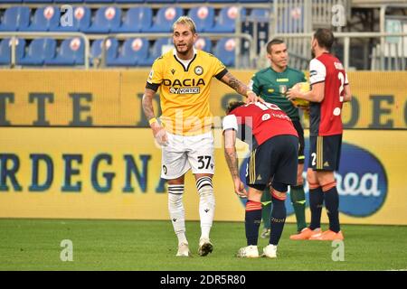 Cagliari, Italie. 20 décembre 2020. Cagliari, Italie, Sardegna Arena, 20 décembre 2020, Roberto Pereyra d'Udinese Calcio pendant Cagliari Calcio vs Udinese Calcio - football italien série A Match Credit: Luigi Canu/LPS/ZUMA Wire/Alamy Live News Banque D'Images