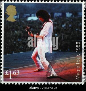 Brian May de concert avec la Reine sur le timbre-poste Banque D'Images