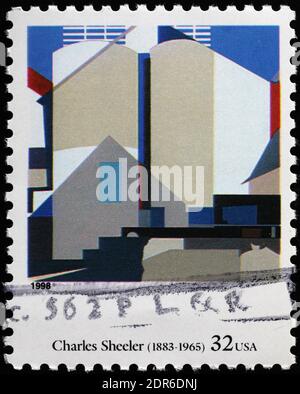 Deux contre le blanc par Charles Sheeler sur le timbre américain Banque D'Images