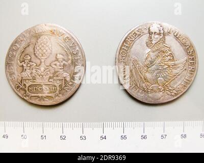 Souverain : Ferdinand II, empereur romain Saint, autrichien, 1578–1637, dirigé de 1619–37, monnaie : Augsbourg, magistrat : Balthasar Schmidt, 1 Thaler de Ferdinand II, empereur romain Saint d'Augsbourg, argent, 29.02 g, 12:00, 41 mm, fabriqué à Augsbourg, Allemagne, allemand, XVIIe siècle, numismatique Banque D'Images