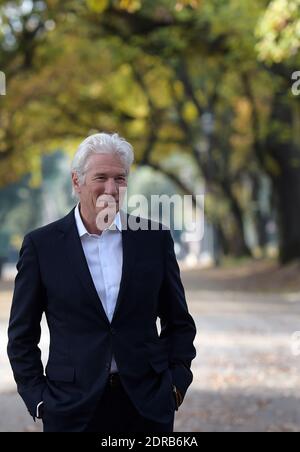 L'acteur AMÉRICAIN Richard Gere pose dans le jardin de la Villa Borghèse à Rome, en Italie, le 14 décembre 2015, pour présenter le film 'The Benefactor' (également connu sous le nom de 'Franny'). Photo par Eric Vandeville /ABACAPRESS.COM Banque D'Images