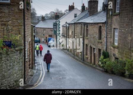 Chipping, Preston, Lancashire, Royaume-Uni. 21 décembre 2020. Une journée terne et humide dans le village de Chipping près de Preston, Lancashire. Crédit : John Eveson/Alamy Live News Banque D'Images