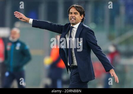 L’entraîneur italien du Latium Simone Inzaghi a fait une gestuelle pendant la série A. Match de football SS Lazio contre SSC Napoli Banque D'Images