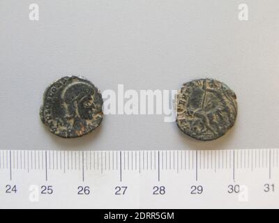 Règle: Constantius Gallus, César 351-354, 1 Nummus de Constantius Gallus, César 351 354, 351–54, bronze Argentifère, 3.92 g, 6:00, 17.5 mm, fabriqué en Empire romain, romain, 4e siècle, numismatique Banque D'Images