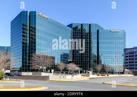 Immeuble de bureaux Acumen et Monster à Tysons Corner, Virginie. Banque D'Images