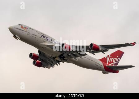 Virgin Atlantic Boeing 747 Jumbo Jet G-VROY, nommée Pretty Woman, au départ de l'aéroport de Londres Heathrow en direction des États-Unis. Peut-être le dernier de son type Banque D'Images