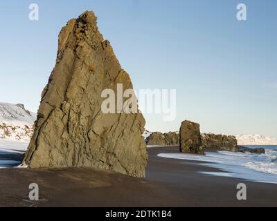 Laekjavik, côte près de Lon en hiver. Paysage dans les fjords de l'est de l'Islande entre Hoefn et Djupivogur. europe, Europe du Nord, islande, f Banque D'Images