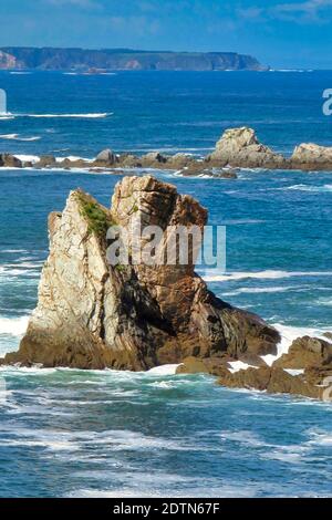 Mer Cantabrique se trouve près de la plage silencieuse, Principauté des Asturies, Asturies, Espagne, Europe Banque D'Images