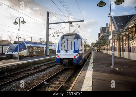 Gare de Beauvais, 13 décembre 2019 : grève des transports, 9e jour de mobilisation et grève des transports de la SNCF et de la RATP Banque D'Images