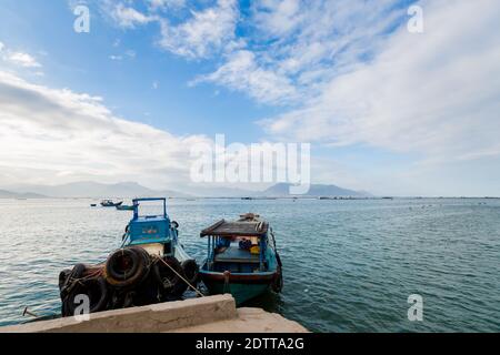 Belle photo du promontoire de Cam Lap - île à Cam Ranh, Vietnam. Province de Khanh Hoa. Banque D'Images