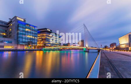 MediaCityUK est une région récemment développée dans l'ouest de Manchester sur les rives du canal de Manchester à Salford et Trafford, dans le Grand Manchester. Banque D'Images