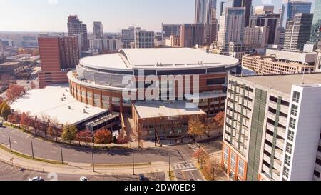 Photo aérienne Spectrum Center Downtown Charlotte NC Etats-Unis Banque D'Images