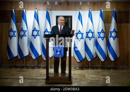 Jérusalem, Israël. 22 décembre 2020. Le Premier ministre israélien Benjamin Nethanyahu prononce une déclaration à la Knesset (Parlement) à Jérusalem, le mardi 22 décembre 2020. Netanyahou a déclaré : « nous ne voulions pas d'élections, mais nous allons gagner. » Photo de piscine par Yonatan Sindel/UPI crédit: UPI/Alay Live News Banque D'Images