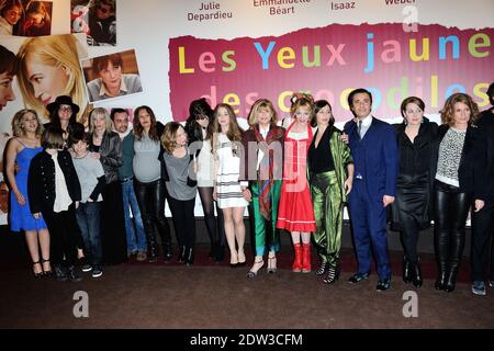 Alysson Paradis, Karole Rocher, Cecile Telerman, Alice Isaaz, Julie Depardieu, Emmanuelle Beart, Ariel Wizman et Cast assistant à la première « les Yeux Jaunes des Crocodiles » à Gaumont Marignan, à Paris, en France, le 31 mars 2014. Photo d'Aurore Marechal/ABACAPRESS.COM Banque D'Images