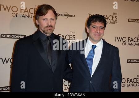 Viggo Mortensen et Hossein Amini participant à la première des deux visages de janvier au Cinéma Max Linder Panorama à Paris, France, le 3 avril 2014. Photo de Nicolas Briquet/ABACAPRESS.COM Banque D'Images