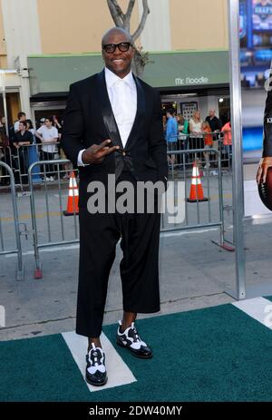 Terry Crews participant à la première à Los Angeles du « jour du raft » de Summit Entertainment au Regency Bruin Theatre de Los Angeles, Californie, États-Unis, le 7 avril 2014. Photo de Baxter/ABACAPRESS.COM Banque D'Images