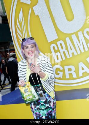 Kelly Osbourne semble lancer Wheat Thins dans Times Square à New York, NY, USA, le 9 avril 2014. Photo de Donna Ward/ABACAPRESS.COM Banque D'Images