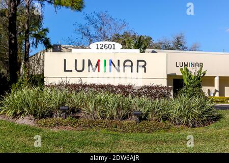 Le signe de technologie Luminar est vu à l'extérieur de leur siège social à Orlando, Floride, États-Unis Banque D'Images