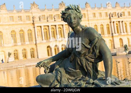 Atmosphère au Château de Versailles pendant la nuit européenne des musées, le 17 mai 2014, à Versailles, près de Paris, France. Photo de Romain BoE/ABACAPRESS.COM Banque D'Images