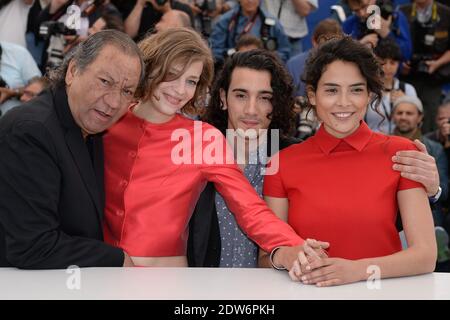 Directeur Tony Gatlif, Céline Salette, Rachid Youcef, Nailia Harzoune posant au photocall du film Geronimo qui s'est tenu au Palais des Festivals dans le cadre du 67ème Festival de Cannes, le 20 mai 2014. Photo de Lionel Hahn/ABACAPRESS.COM Banque D'Images