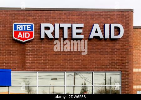 Une enseigne de magasin Rite Aid en Pennsylvanie, aux États-Unis. Banque D'Images