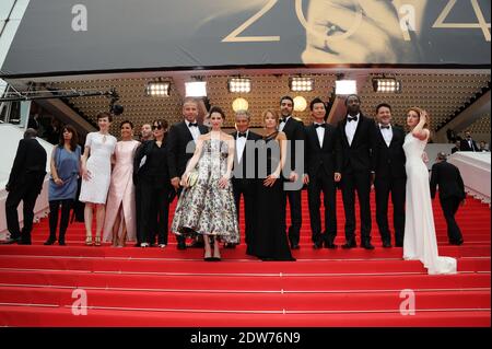 Medi Sadoun, Ary Abittan, Frederic Chau et Noom Diawara, Christian Clavier, Chantal Lauby, Frédéric Bel, Elodie Fontan arrivée au Palais des Festivals pour la projection du film Jimmy's Hall dans le cadre du 67ème Festival de Cannes, France, le 22 mai 2014. Photo d'Aurore Marechal/ABACAPRESS.COM Banque D'Images