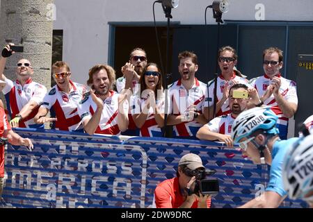 Pippa Middleton et James Middleton participent à la 33e course à travers l'Amérique, qui fait partie de l'équipe de la Fondation Michael Matthews. Les coureurs doivent parcourir 3000 miles dans 12 États et grimper sur 170,000 pieds verticaux. Les coureurs d'équipe ont un maximum de neuf jours pour terminer. Les équipes feront 350-500 km par jour, course sans escale. Oceanside, 14 juin 2014. Photo de Lionel Hahn/ABACAPRESS.COM Banque D'Images