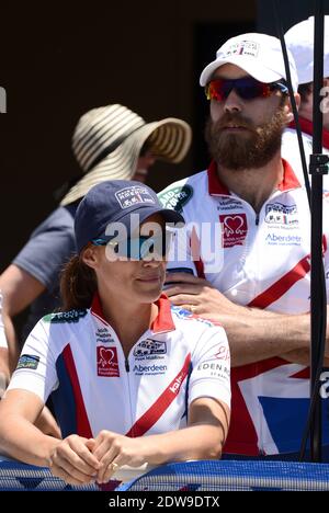 Pippa Middleton et James Middleton participent à la 33e course à travers l'Amérique, qui fait partie de l'équipe de la Fondation Michael Matthews. Les coureurs doivent parcourir 3000 miles dans 12 États et grimper sur 170,000 pieds verticaux. Les coureurs d'équipe ont un maximum de neuf jours pour terminer. Les équipes feront 350-500 km par jour, course sans escale. Oceanside, 14 juin 2014. Photo de Lionel Hahn/ABACAPRESS.COM Banque D'Images