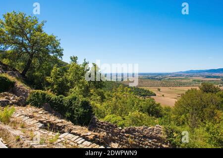 Le paysage près de la région archéologique de Roselle ou de Rusellae près de Grosseto en Toscane, Italie Banque D'Images