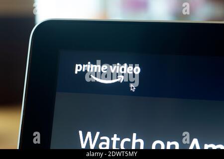 Logo Amazon de la vidéo principale sur un écran d'ordinateur. Page d'accueil de la ressource Internet Prime video Amazon Banque D'Images