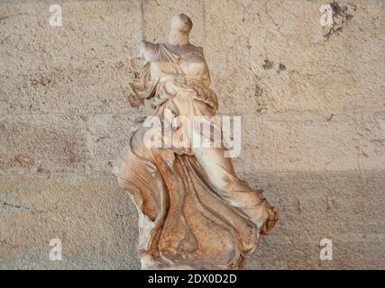 Statue de Nike, déesse de la victoire. Vers 415 av. J.-C., logé à Stoa d'Attalus, Athènes, Grèce Banque D'Images